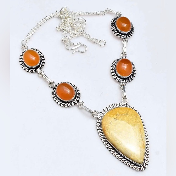 SALE- FOSSIL CORAL/ CARNELIAN SET - Picture 3 of 13